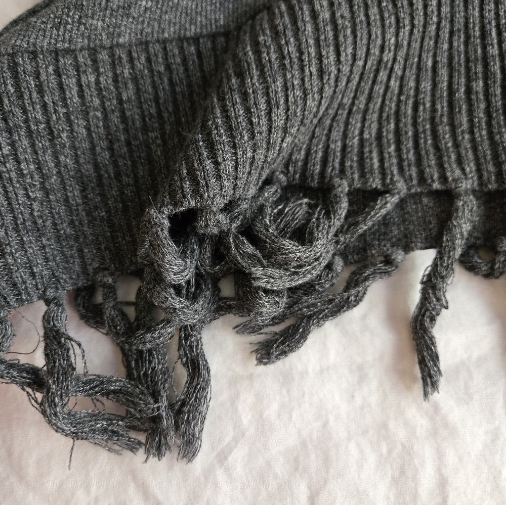 Rafaella sz L Petite grey cowl neck fringe tassel hem cotton blend sweater - Picture 8 of 9